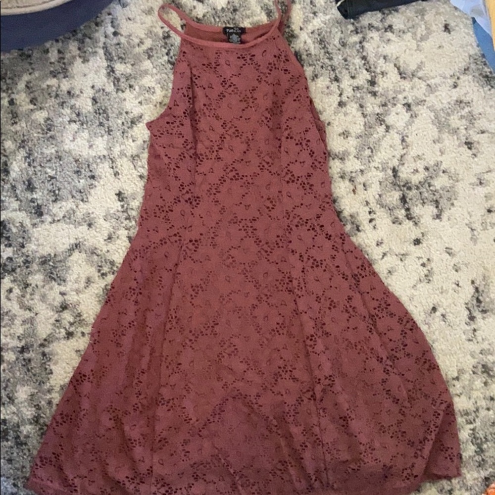 Cute dress!